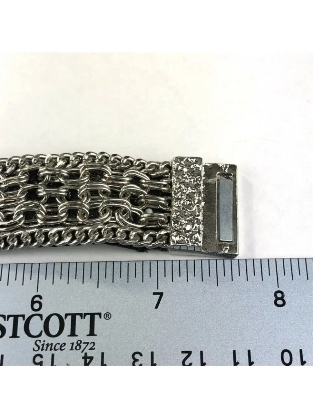 Vera Wang Dark Silver Tone Magnetic Chain Bracelet - Picture 4 of 6